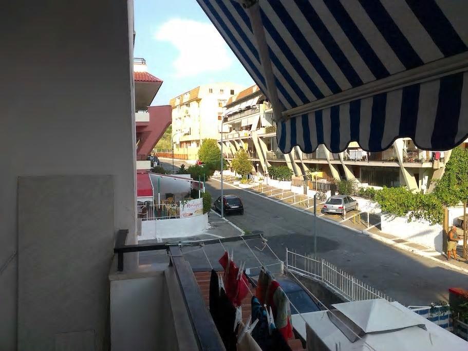Trilocale A 800 Metri Dal Mare Daire Scalea Dış mekan fotoğraf